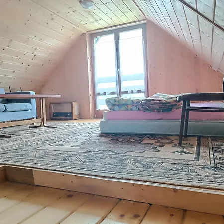 Drevenica Gal Nyaraló Kvacsan
